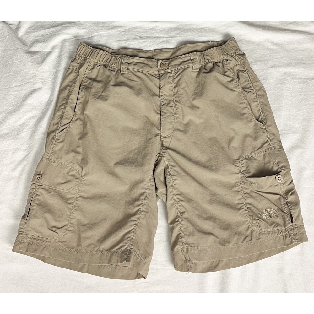 The North Face Cargo Shorts Men's Size M Regular Tan Color 100% Nylon